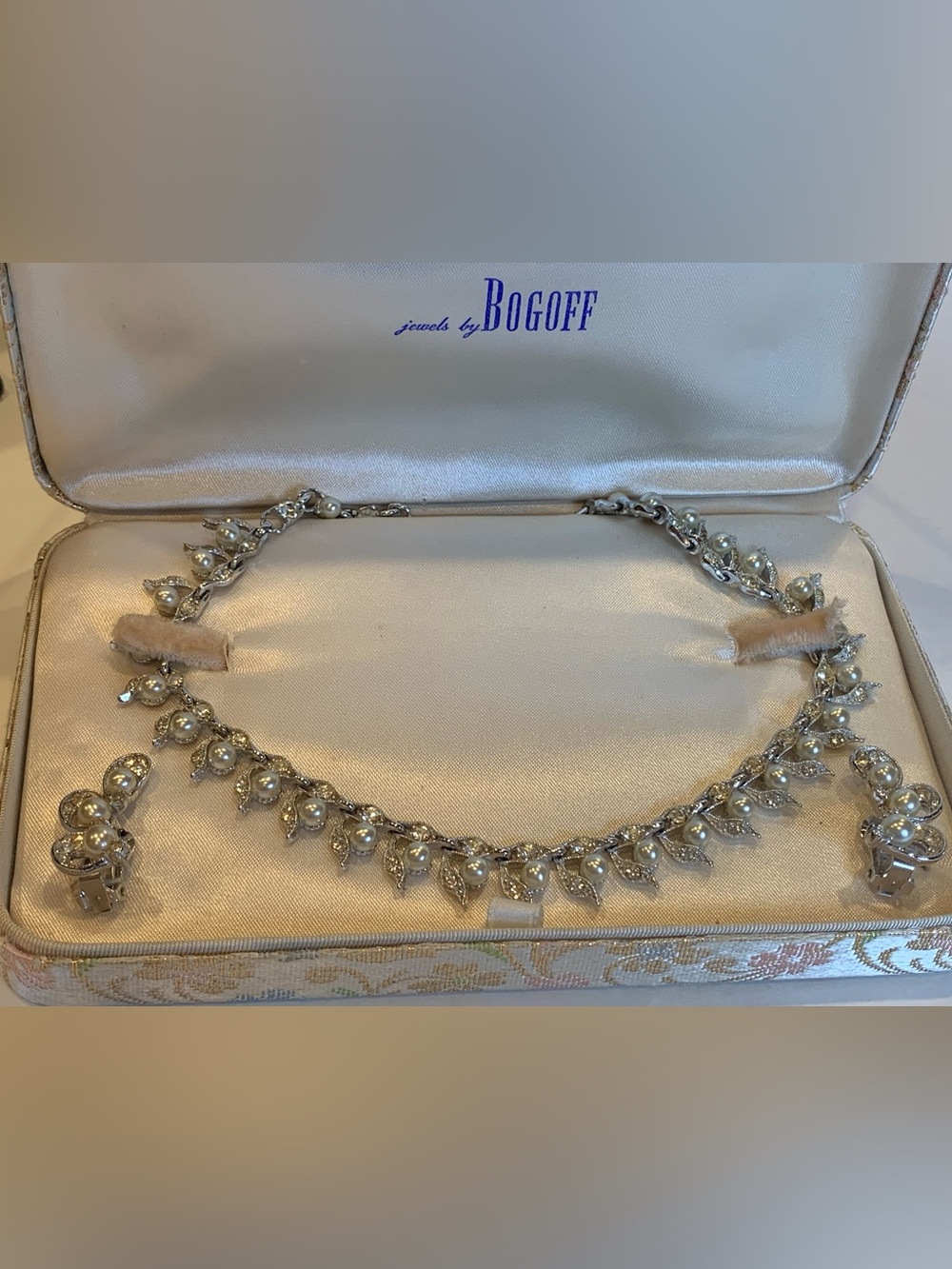 Signed Bogoff Faux Pearl Rhinestone Necklace Earrings Set Original Box Unworn